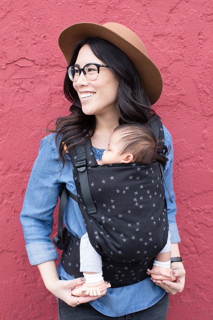 Tula store ergonomic carrier